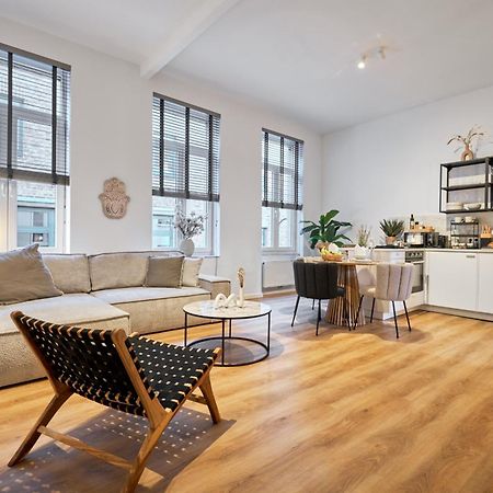 Park Avenue Apartments - Dom Mit Stil - Kueche - Parkplatz - Wlan - 65 Zoll Tv - Netflix Cologne Exterior photo