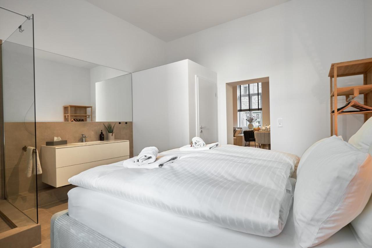 Park Avenue Apartments - Dom Mit Stil - Kueche - Parkplatz - Wlan - 65 Zoll Tv - Netflix Cologne Exterior photo